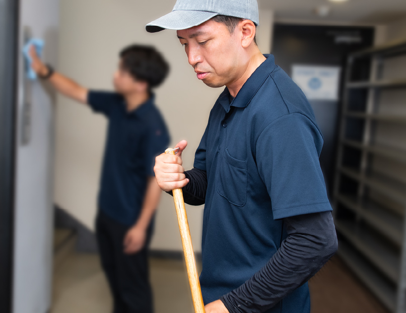 清掃メンテナンス事業部